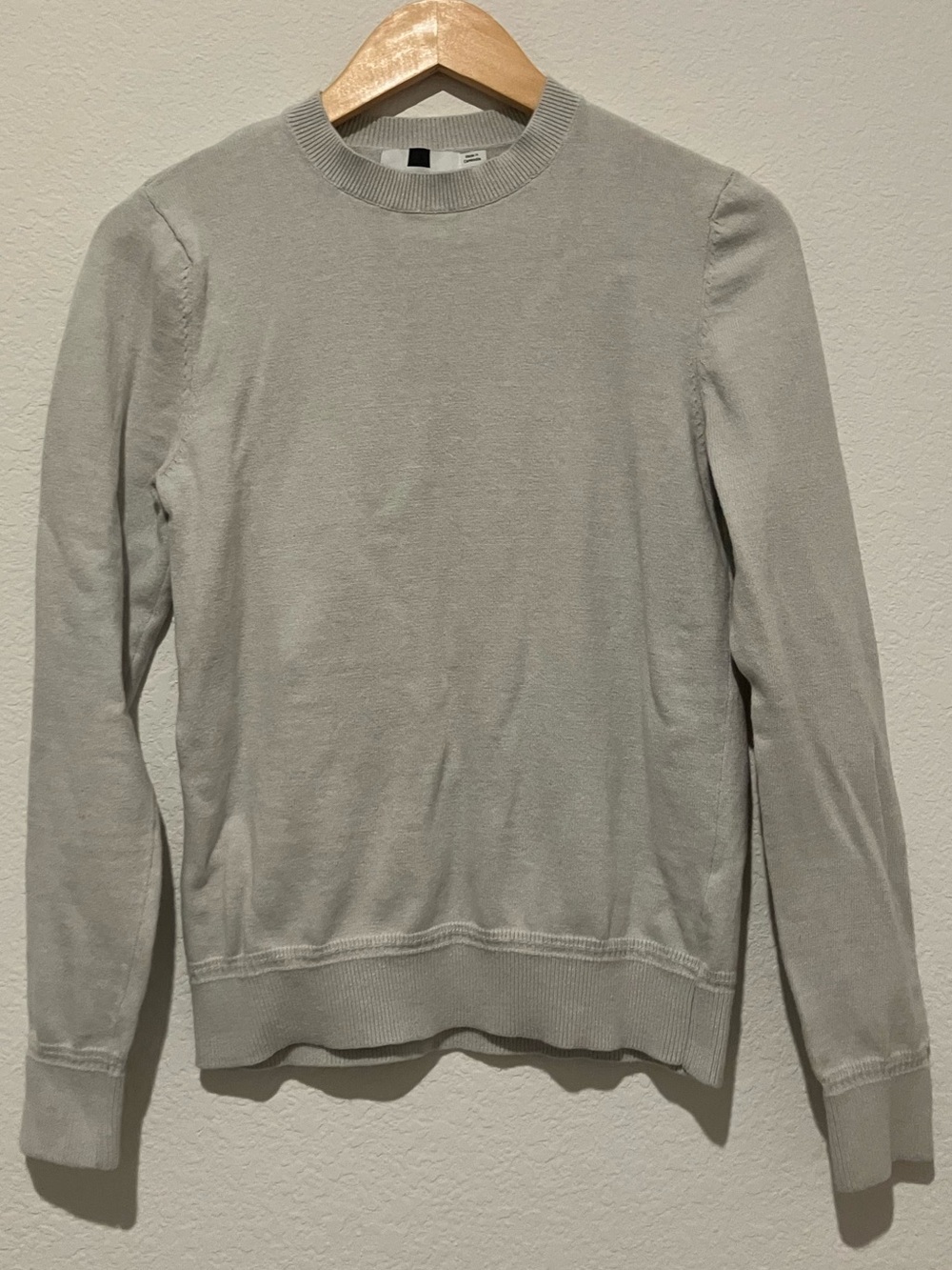 Men's Grey Sweater